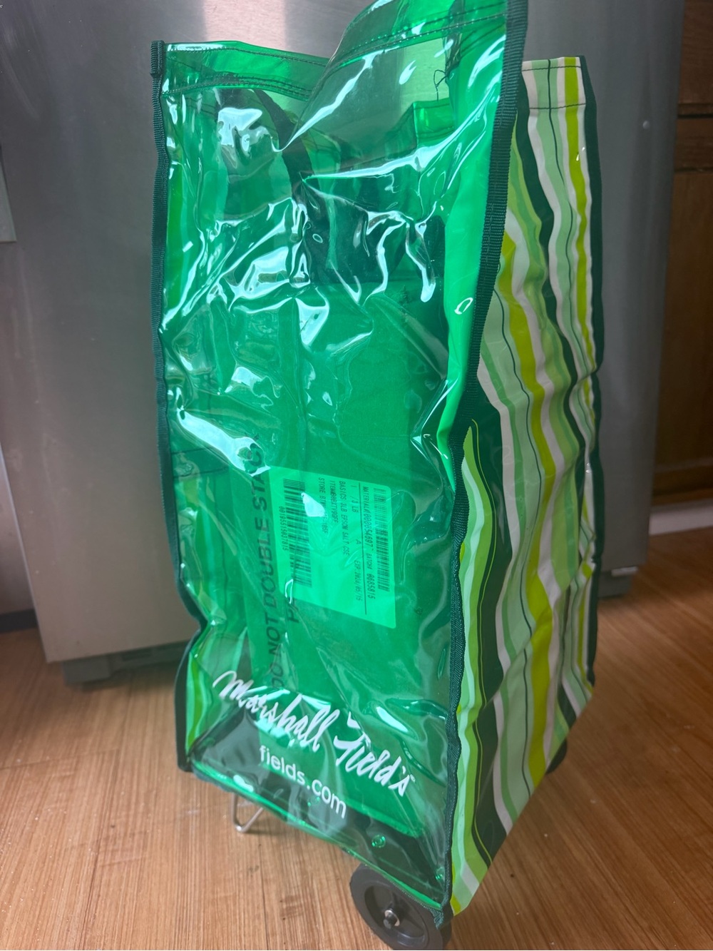 Marshall Fields rare collectible Rolling Tote collapsing folds and snaps - Picture 6 of 8